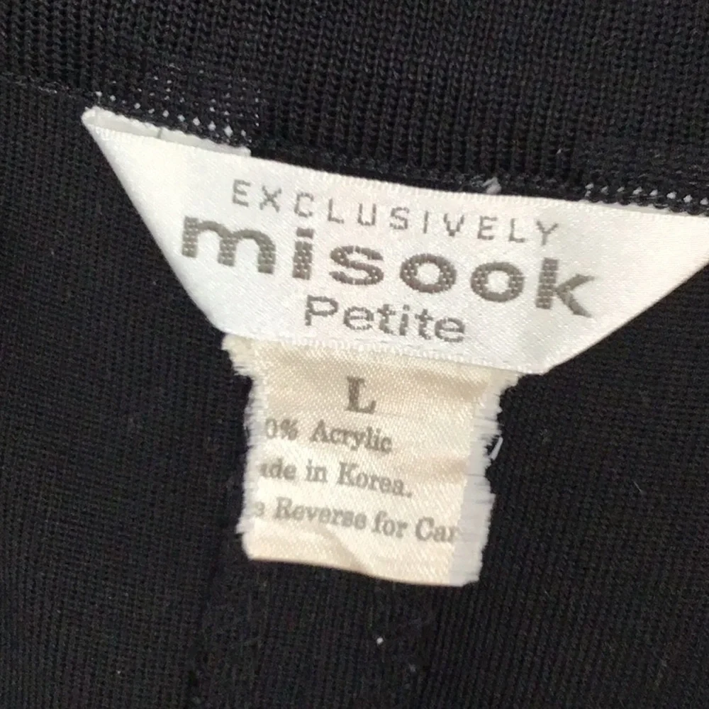 Misook acrylic knit